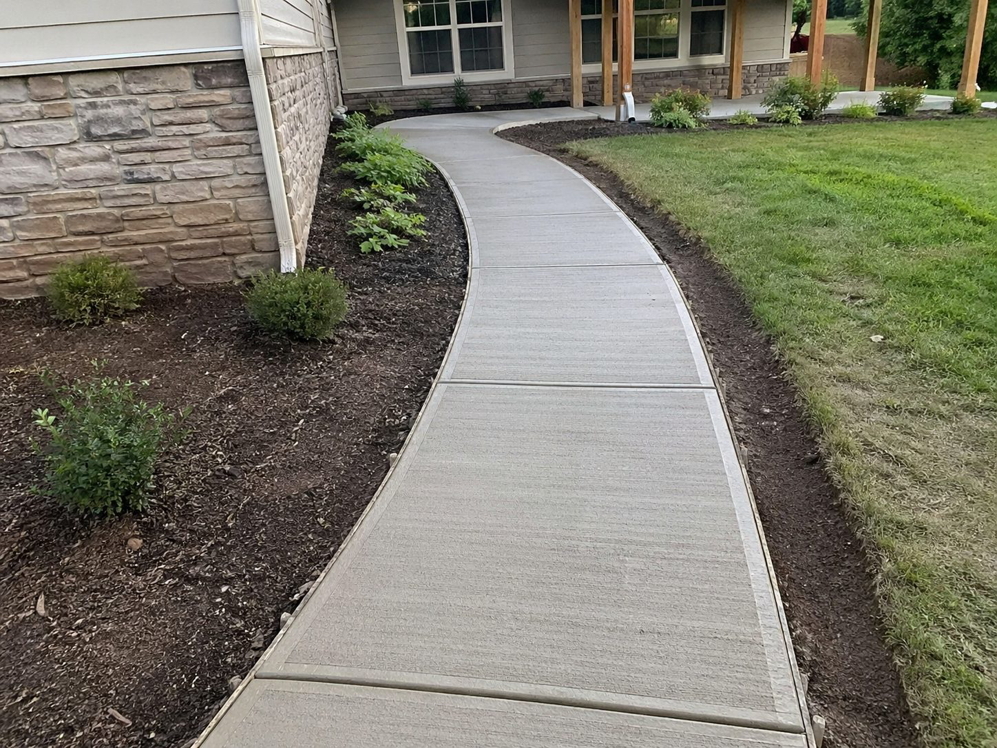 Side Yard Walkway
